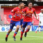:Anthony Blondell del Deportivo Pasto celebra después de anotar el  gol de su equipo durante partido por la fecha 14 entre Deportivo Pasto y Deportes Quindio como parte de la Liga BetPlay DIMAYOR II 2021 jugado en el estadio Departamental Libertad de la ciudad de Pasto. Foto: VizzorImage / Leonardo Castro / Contribuidor