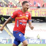 Anthony Blondell del Pasto celebra después de anotar el primer gol de su equipo partido por la fecha 16 como parte de la Liga BetPlay DIMAYOR II 2021 entre Deportivo Pasto y Atlético Huila jugado en el estadio Departamental La Libertad de Pasto. Foto Leonardo Castro / Cont
