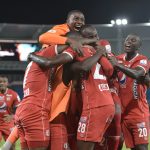 Jugadores del América celebran después de anotar el segundo gol durante partido entre América de Cali y Deportivo Pasto por la fecha 19 como parte de la Liga BetPlay DIMAYOR II 2021 jugado en el estadio Pascual Guerrero de la ciudad de Cali. Foto: VizzorImage / Gabriel Aponte / Staff