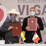 Al término del VI Gabinete Binacional Colombia-Perú, realizado este jueves en Villa de Leyva, los presidentes Iván Duque y Pedro Castillo suscribieron una declaración que fortalece el intercambio bilateral.
Foto: Efraín Herrera - PRESIDENCIA