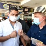 El ex presidente Álvaro Uribe en su visita a Santa Marta Foto cortesía