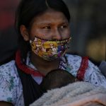 Madre e hija Embera