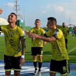 Leonardo Saldaña de Alianza Petrolera celebra después anotar el segundo gol a Jaguares de Cordoba F.C. durante partido de la fecha 5 entre Alianza Petrolera y Jaguares de Cordoba F.C. por la Liga BetPlay DIMAYOR I 2022, en el estadio Daniel Villa Zapata de la ciudad de Barrancabermeja. Foto: VizzorImage / Jose D. Martinez / Cont.