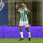 Jefferson Duque del Atlético Nacional celebra su gol contra Envigado durante partido por la fecha 7 entre Envigado y Atlético Nacional como parte de la Liga BetPlay DIMAYOR I 2022 jugado en el estadio Metropolitano de Itagüí. Foto: VizzorImage / Luis Benavides/ Contribuidor