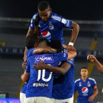 Jader Valencia de Millonarios F.C. celebra después de anotar el gol de su equipo durante partido entre Millonarios F.C. y Águilas Doradas por la fecha 7 como parte de la Liga BetPlay DIMAYOR I 2022 jugado en el estadio Nemesio Camacho El Campin de la ciudad de Bogotá. Foto: VizzorImage / Andrés Rot / Contribuidor
