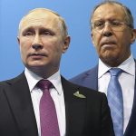 El presidente de Rusia, Vladimir Putin, y el canciller ruso, Serguéi Lavrov, en la cumbre del G7 en Hamburgo, Alemania, el 8 de julio de 2017. Archivo (Halil Sağırkaya- Agencia Anadolu)