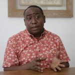 El conflicto armado colombiano fue racista, resumió en una entrevista con Efe el comisionado de esta institución creada por el acuerdo de paz Leyner Palacios, ya que por razones de color, de pobreza, de género, de religiosidad el conflicto se profundizó en esos sectores. EFE Ricardo Maldonado Rozo