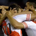 Abrazo-jugadores-River-