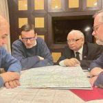 Los primeros ministros de Eslovenia, Janez Jansa, de Polonia, Mateusz Morawiecki, el presidente del partido polaco Ley y Justicia, Jaroslaw Kaczynski, y el primer ministro de República Checa, Petr Fiala . Foto twitter Mateusz Morawiecki