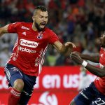 Andres Cadavid del Medellín celebra después de anotar el primer gol de su equipo durante partido entre Deportivo Independiente Medellín y Millonarios F.C. por la fecha 12 como parte de la Liga BetPlay DIMAYOR I 2022 jugado en el estadio Atanasio Girardot de la ciudad de Medellín. Foto: VizzorImage / Juan Augusto Cardona / Cont