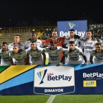 Jugadores de La Equidad  posan para una foto previo al partido por la fecha 14 entre  La Equidad  y el Deportivo Cali  como parte de la Liga BetPlay DIMAYOR I 2022 jugado en el estadio Metropolitano de Techo de Bogotá. Foto: VizzorImage / Felipe Caicedo/ Staff
