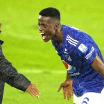 Jader Valencia  de Millonarios F.C. celebra después de anotar el gol de su equipo durante partido entre Millonarios F.C. y el Independiente Santa Fe por la fecha 17 como parte de la Liga BetPlay DIMAYOR I 2022 jugado en el estadio Nemesio Camacho El Campin de la ciudad de Bogotá. Foto: VizzorImage / Andrés Rot / Contribuidor