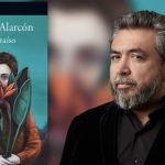 El periodista y escritor chileno-argentino Cristian Alarcón presentó este domingo en la Feria Internacional del Libro de Bogotá (FILBo) su última novela, "El tercer paraíso", que recibió el Premio Alfaguara 2022