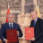 El presidente de Turquía, Recep Tayyip Erdogan (izquierda), y su homólogo de Colombia, Iván Duque Márquez (derecha). (İsa Terli - Agencia Anadolu)