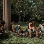 La película 'La jauría', del cineasta colombiano Andrés Ramírez Pulido, estrenada en Cannes. La jauría que se retrata no es un grupo de perros ni de personas que persiguen con saña a otros, sino un conjunto de adolescentes con pasado violento, pero también herido.