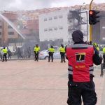 Al menos dos heridos en enfrentamientos entre estudiantes y Policía en Bogotá
