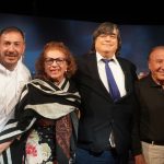 Rodolfo Hernández y su familia con Jaime Baylyl