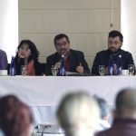 El presidente de Colombia, Iván Duque, está a dos meses de concluir su Administración, que deja un legado de "hambre y guerra" y que ha hecho que el país retroceda "en elementos fundamentales de derechos humanos", denunciaron en el escrito unas 500 organizaciones sociales. EFE/ Carlos Ortega