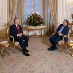 El presidente de Iván Duque (i), recibe en Casa de Nariño al presidente electo Gustavo Petro hoy en Bogotá Foto Presidencia de Colombia