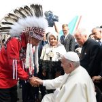 El papa Francisco recibió en Canadá la bienvenida de los indígenas Foto Vatican News