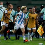 Argentina remonta en 15 minutos ante Paraguay y se clasifica al Mundial