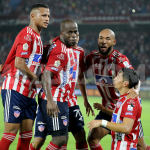 Jugadores del Junior celebran el triunfo 4-2 sobre el DIM.Foto DIMAYOR