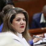 “La iniciativa va en contra de la discriminación que existe, para que las madres amamanten a sus hijos en lugares públicos”, senadora Lorena Ríos