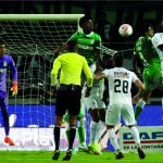 El único tanto del compromiso entre Once Caldas y Atlético Nacional lo anotó Ayron del Valle, quien además vio la tarjeta roja al minuto 77 después de una jugada peligrosa que incluía un codazo a Dorlan Pabón, decisión que fue bastante cuestionada por el futbolista y por los aficionados que no compartieron la decisión del VAR. Foto DIMAYOR