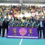 La ministra, María Isabel Urrutia, acompañó al seleccionado femenino de fútbol de salón en la final del Mundial. Foto Mindeporte