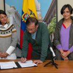 Presidente Petro sancionó la ley que ratifica el Acuerdo de Escazú. Foto Presidencia