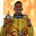 Presea dorada conseguida por Juan Manuel Morales, representante colombiano en la natación de aguas abiertas.