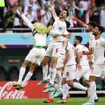 Con goles de Rouzbeh Cheshmi y Ramin Rezaeian sobre el final, los iraníes se quedaron con un triunfo muy valioso 0-2 ante Gales -00.Foto FIFA