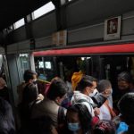 Pasajeros en transmilenio