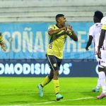 Águilas Doradas consiguió un duro triunfo 4-2 ante el Deportes Tolima en el estadio Alberto Grisales de Rionegro .Foto Dimayor