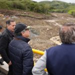 Regaño de Petro a funcionarios por demora en reubicación de damnificados por invierno. Foto Presidencia