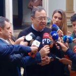 Ministro Prada responde a declaración de general Sanabria