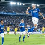 Millonarios goleó 3-0 a Defensa y Justicia de Argentina su debut en el Grupo F de la Copa Sudamericana una auténtica fiesta, tras golear con contundencia 3-0 a Defensa y Justicia de Argentina, en una noche soñada para el goleador Leonardo Castro. Foto Millonarios FC