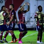 Con un gol de Víctor Moreno al 90+1, el Independiente Medellín logró quedarse con la victoria en el entretenido duelo contra el Atlético Huila, que vendió cara su derrota. Foto Dimayor