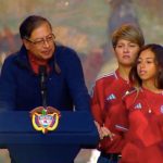 Presidente Gustavo Petro, desde el balcón de la Casa de Nariño - Foto Pantallazo