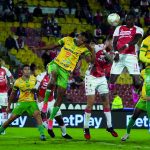 Santa Fe no perdonó y goleó 5-0 a Atlético Huila para seguir en el camino de la fiesta de los clasificados a cuadrangulares. Foto Dimayor