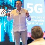 El ministro TIC Mauricio Lizcano anunció que el 20 de diciembre se hará adjudicará el 5G en el país.Foto MINTICS