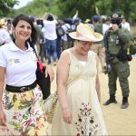 Nos comprometemos a diseñar e implementar proyecto de energía verde para 950 usuarios. Irene Vélez,Minenergia