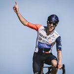 Michael Woods ganó la etapa 9 al Puy de Dôme