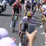 Esteban Chaves estuvo en el grupo de fuga por más de 120 kilómetro. La victoria fue para el español.Foto @LeTour