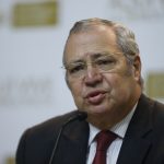 Iván Leonidas Name Vásquez ,presidente del Senado