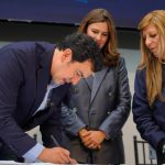 Rodrigo Lara inscribio candidatura a la Alcaldia de Bogotá