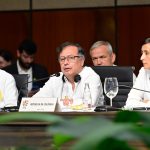 En la Cumbre por la Amazonía, en Brasil, el Presidente Gustavo Petro propuso este martes un tribunal que sancione los daños al ambiente, un tratado militar y judicial, y un motor económico que revitalice la Selva Amazónica. Foto Presidencia