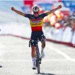 Evenepoel gana la etapa 14 de Vuelta a España, Kuss sigue líder