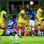 Atlético Bucaramanga y Boyacá Chicó se enfrentaron en el cierre de la jornada 17 de la Liga BetPlay 2023-II en el estadio Alfonso López, donde ambos equipos buscaban ganar tres puntos, Al final, los leopardos ganaron de manera agónica tras gol de Carlos Henao. Foto Dimayor