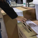 Del total de ciudadanos que conforman el censo electoral, 38 961 214 son colombianos y 4301 son extranjeros residentes en Colombia.